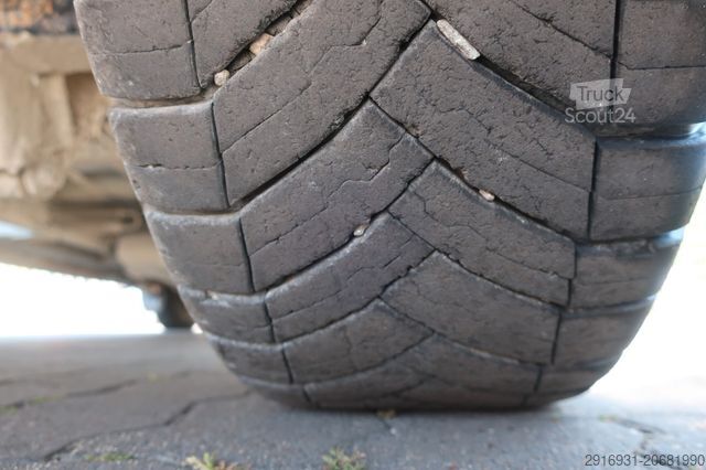 Perdeli panelvan FORD Transit Pritsche Plane DoKa 6 Sitzer FN: 211