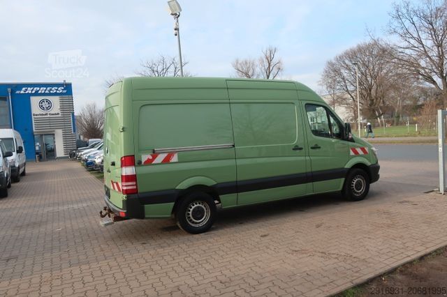Фургон с высокой крышей MERCEDES-BENZ Sprinter 313CDI SHZ / Klima / AHK / FN:260
