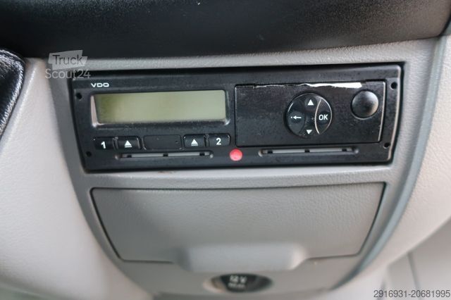 Фургон с высокой крышей MERCEDES-BENZ Sprinter 313CDI SHZ / Klima / AHK / FN:260