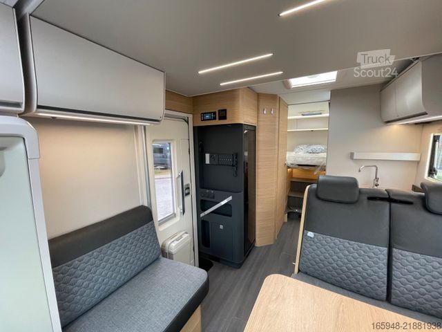 Halvintegreret autocamper ADRIA Matrix 60Y 670 SL JUBILEE *Sondermodell*