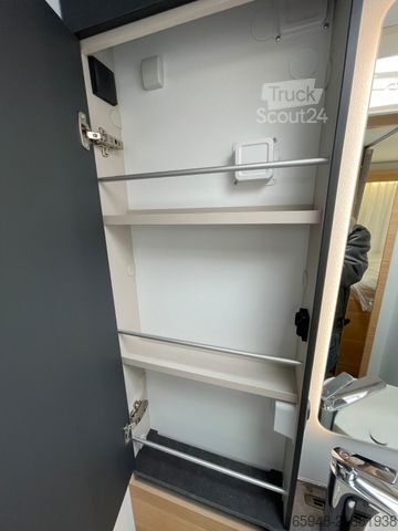 Halvintegreret autocamper ADRIA Matrix 60Y 670 SL JUBILEE *Sondermodell*