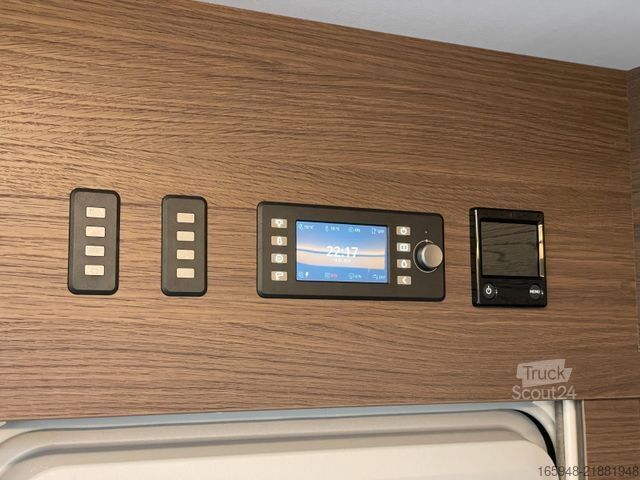 Camper integrale ADRIA Supersonic 890 LL *Hubstüzen*Modell 2026*