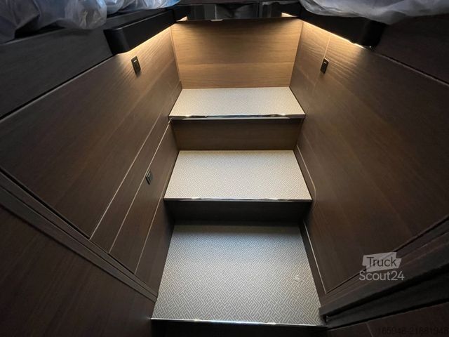Camper integrale ADRIA Supersonic 890 LL *Hubstüzen*Modell 2026*