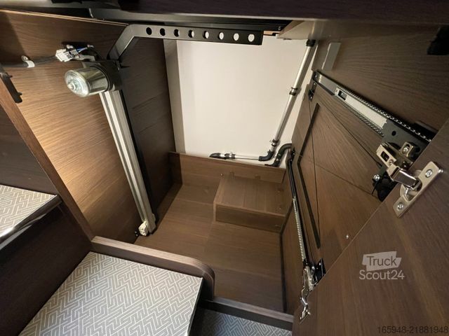 Camper integrale ADRIA Supersonic 890 LL *Hubstüzen*Modell 2026*
