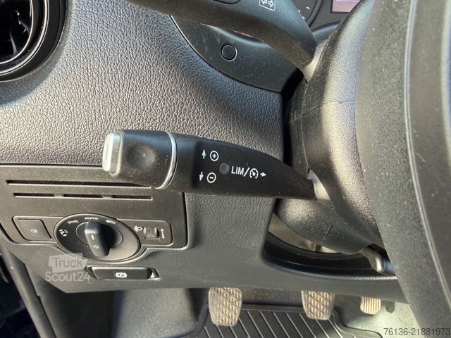 Furgon blaszak MERCEDES-BENZ Vito 114 CDI Klima Navi Kamera Werkstatt