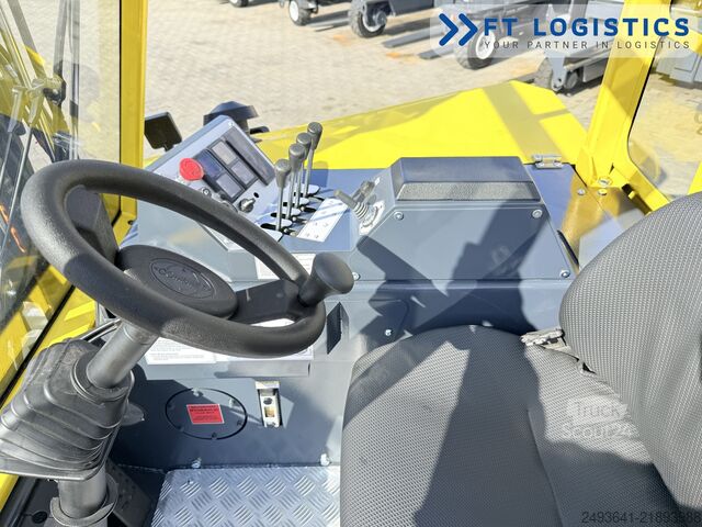 Wózek widłowy czterokierunkowy Combilift CB4500 GAS TRIPLEX 6400 FORK POSITIONER