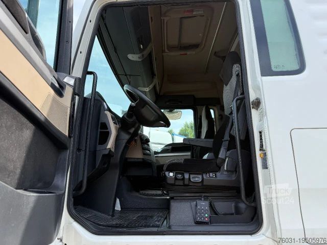Стандартен влекач MAN TGX 18.460 4X2 ENGINE DEFECT Tractor-unit Spring