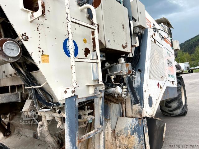 Talajstabilizátor WIRTGEN WR 2500 Fräs Recycling Bodenstabilisierer