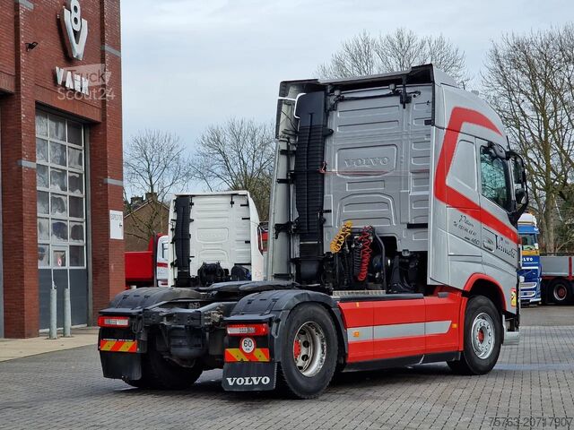 Standaard-SZM Volvo FH 13.460 Globetrotter 4x2 - PTO/Hydraulic - 2x...