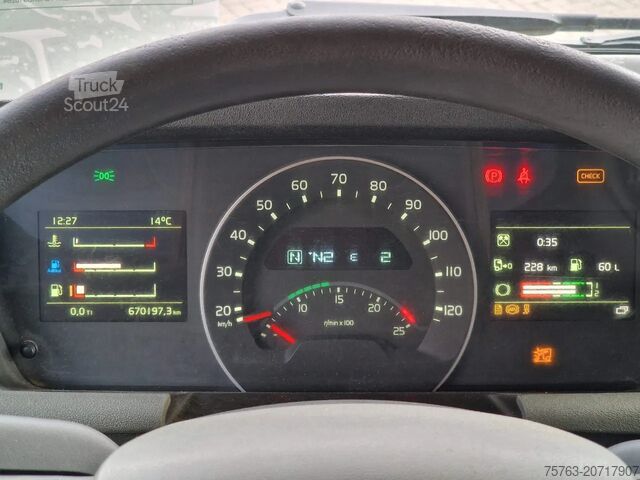 Standaard-SZM Volvo FH 13.460 Globetrotter 4x2 - PTO/Hydraulic - 2x...