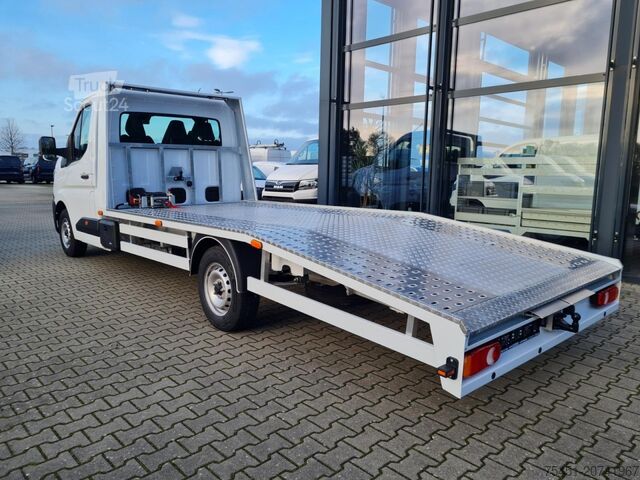 Car carrier van Renault Master 35 Autotransporter AG AHK LUFTFEDER PDC SEILWINDE