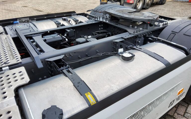 MTS standard Renault T480 TURBO COMPOUND 4x2 HIGH - VMT EDITION - 13...