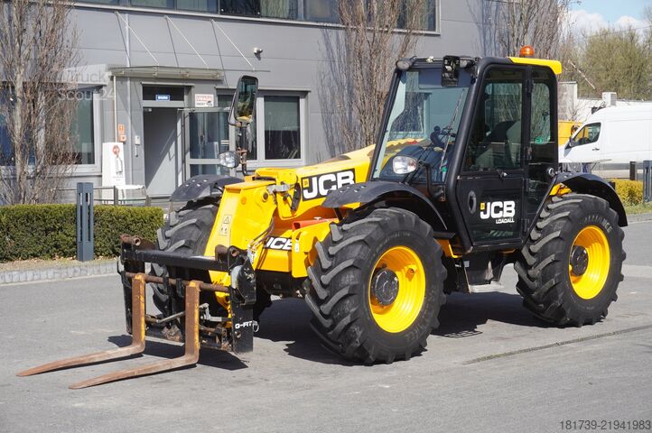 Телескопічний навантажувач JCB 526-56 AGRI Plus / 5.6 m / joystick