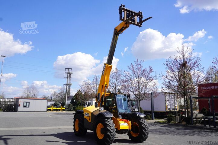 Телескопічний навантажувач JCB 526-56 AGRI Plus / 5.6 m / joystick