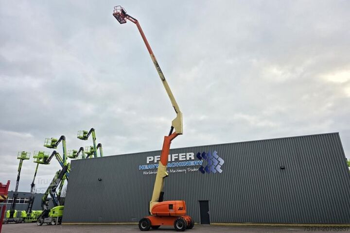 Scharnierende telescopische hoogwerker JLG 800AJ Diesel, 4x4x4 Drive, 26.5m Working Height, 1