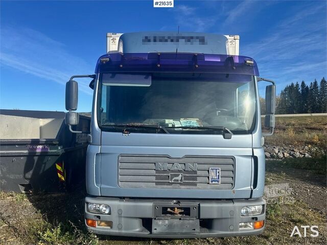Box body MAN TGL 8.180 4x2 Box Truck.