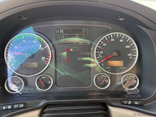 Furgone chiuso MAN TGL 8.180 Koffer 6,50 m LBW 1,5 T*Diff-Sperre HA