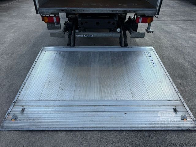 Furgone chiuso MAN TGL 8.180 Koffer 6,50 m LBW 1,5 T*Diff-Sperre HA