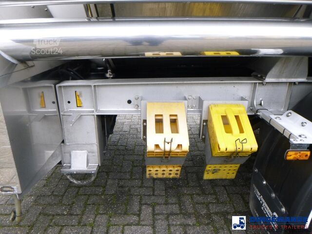 Rezervoar Van Hool Food tank inox 36 m3 / 4 comp + pump
