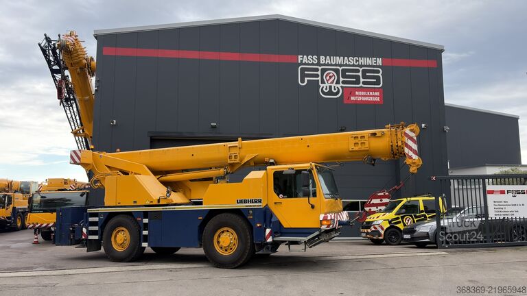 мобильный кран Liebherr LTM 1040-2.1 (2006 - 051 525)