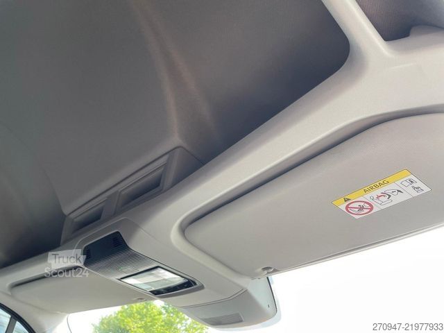 Bestelwagen met verhoogd dak VOLKSWAGEN Crafter 35 L4H3 AHK RFK oh. Schäden