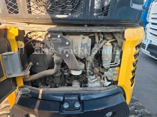 Mini-excavator YANMAR VIO 38 - 6 / POWERTILT / 3 Löffel / Klima