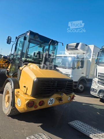 Колісний навантажувач CATERPILLAR 907 H / SW + Schaufel / Motorschaden