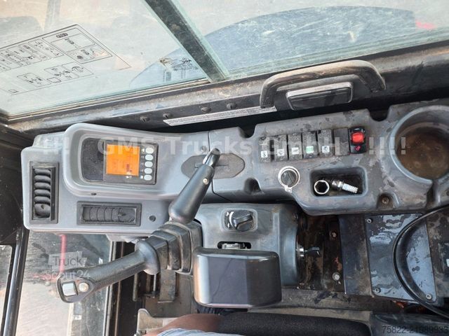 Mini-excavator YANMAR VIO 33 - 6 / POWERTILT / 3 Löffel / D-Maschine