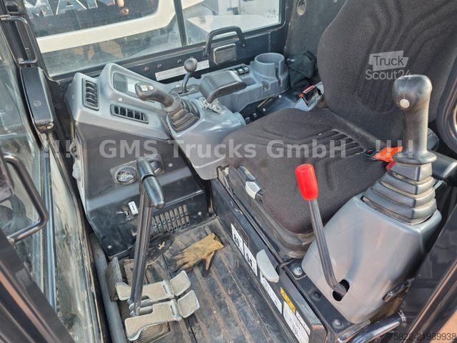 Mini-excavator YANMAR VIO 50 - 6B / POWERTILT / 3 Löffel / D-Masch