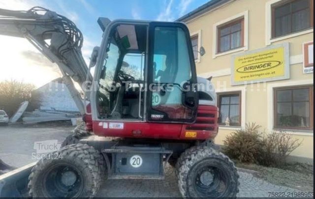 Mobilbagger TAKEUCHI TB 295 W / POWERTILT OQ45 / Planierschild