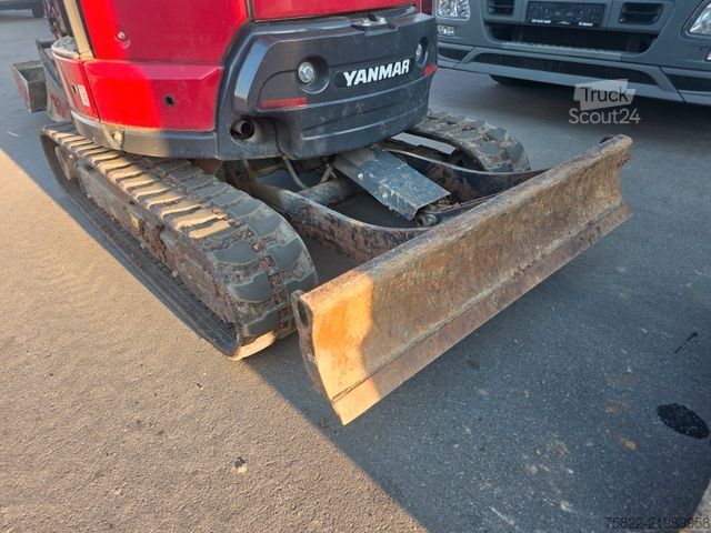 Mini-excavator YANMAR VIO 33 - 6 / POWERTILT / 3 Löffel / D-Maschine