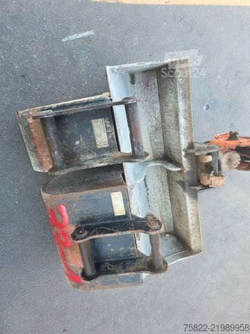 Mini-excavator YANMAR VIO 33 - 6 / POWERTILT / 3 Löffel / D-Maschine