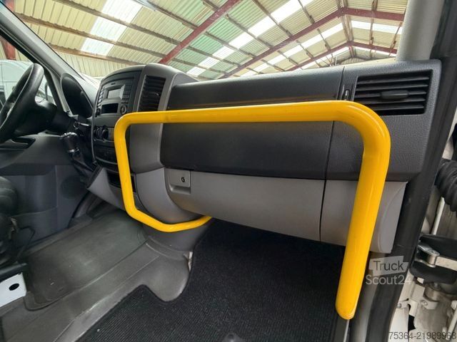 Minibus MERCEDES-BENZ Sprinter 316 ERDGAS/CNG 9 Sitze MOTOR KAPUTT