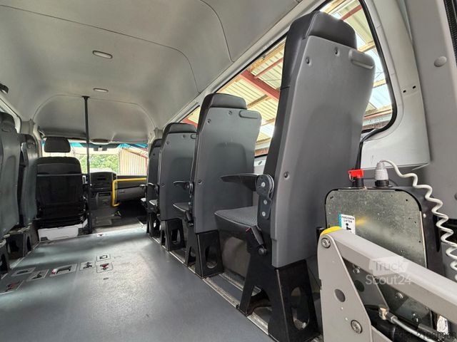 Minibus MERCEDES-BENZ Sprinter 316 ERDGAS/CNG 9 Sitze MOTOR KAPUTT