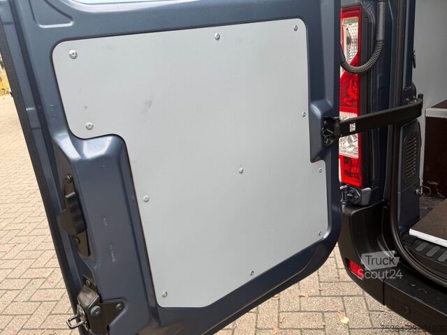 Minibus RENAULT Master 2.3 Dci Kasten L3H2 9.000 km Wie Neu!!!