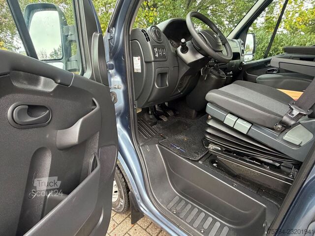 Panelová dodávka RENAULT Master 2,3 Dci Kasten L3H2 9.000 km Wie Neu!!