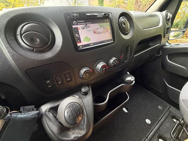 Panelová dodávka RENAULT Master 2,3 Dci Kasten L3H2 9.000 km Wie Neu!!