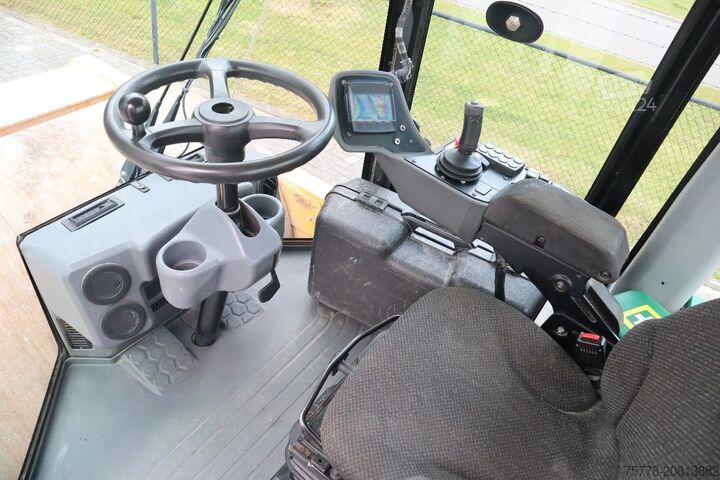 Roller Caterpillar CS78B | TRIMBLE GPS | GOOD CONDITION