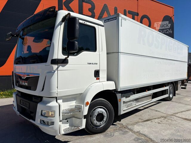 Corpul cutiei MAN TGM 12.250 4x2 BOX L=7071 mm