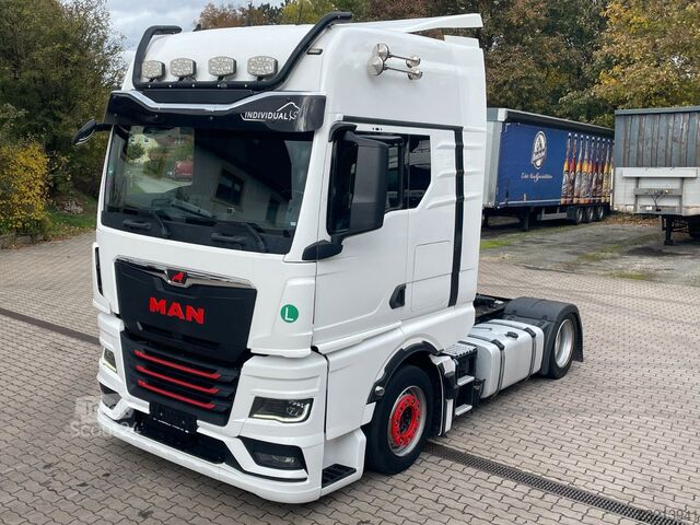 Tūrinis vilkikas MAN TGX18.510 GX LL Individual Lowliner ACC Retarder