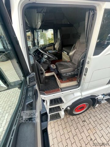 Tūrinis vilkikas MAN TGX18.510 GX LL Individual Lowliner ACC Retarder