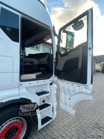 Tūrinis vilkikas MAN TGX18.510 GX LL Individual Lowliner ACC Retarder