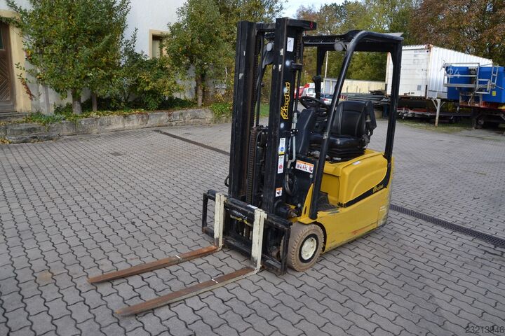 Priekinis krautuvas YALE ERP16VT SWBE2080 / Triplex / Vollfreihub