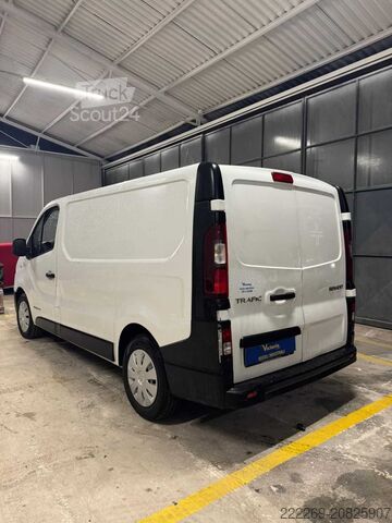 Van RENAULT TRAFIC FURGONE