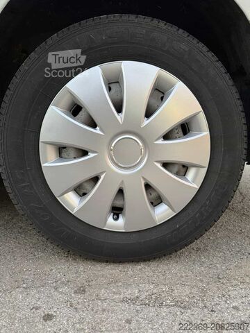 Van RENAULT TRAFIC FURGONE