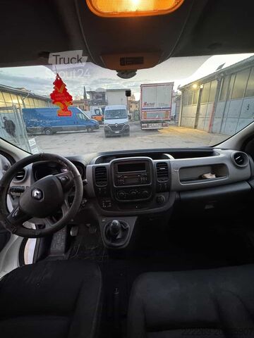 Van RENAULT TRAFIC FURGONE
