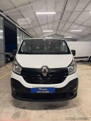 Van RENAULT TRAFIC FURGONE