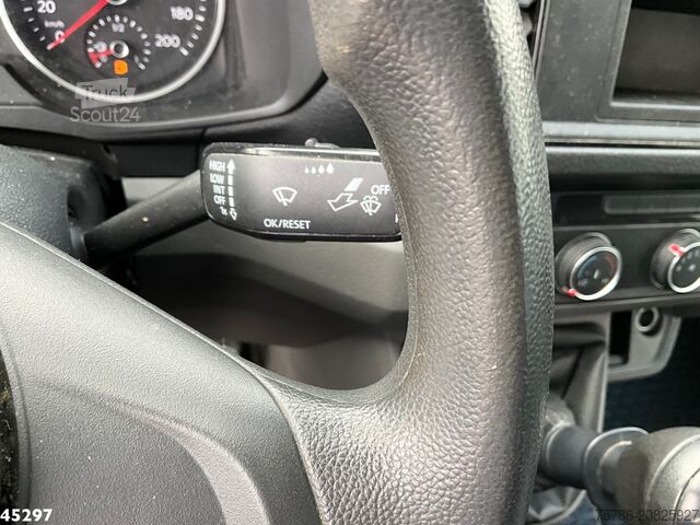 Furgon samochodowy do przewozu aut Volkswagen Crafter 35 2.0 TDI met Nieuwe Oprijcarrosserie