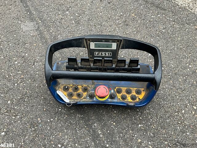 Kranbil Scania R 560 V8 Fassi 80 Tonmeter laadkraan + Fly-Jib