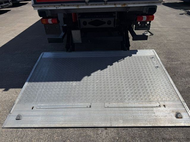Camión frigorífico MERCEDES-BENZ ATEGO 1527 L Kühlkoffer 7,40 m LBW 1,5 T*THERMO